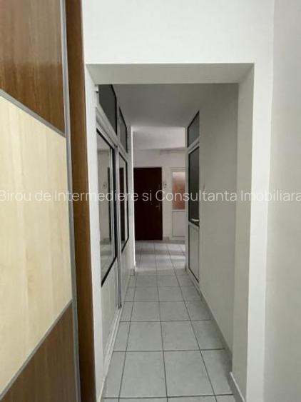 🙋Tomis III🔸3 Camere Decomandate 72m² Mobilat Incadrat Gaze - 2