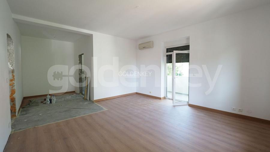 Vilă cu 6 dormitoare | cartier rezidential langa padure - 9