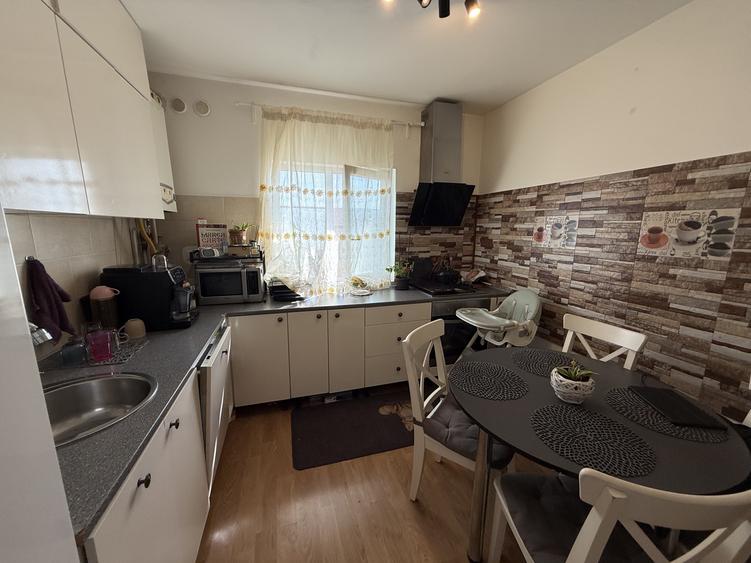 Apartament 2 camere, decomandat, 45 mp total - Sagului
