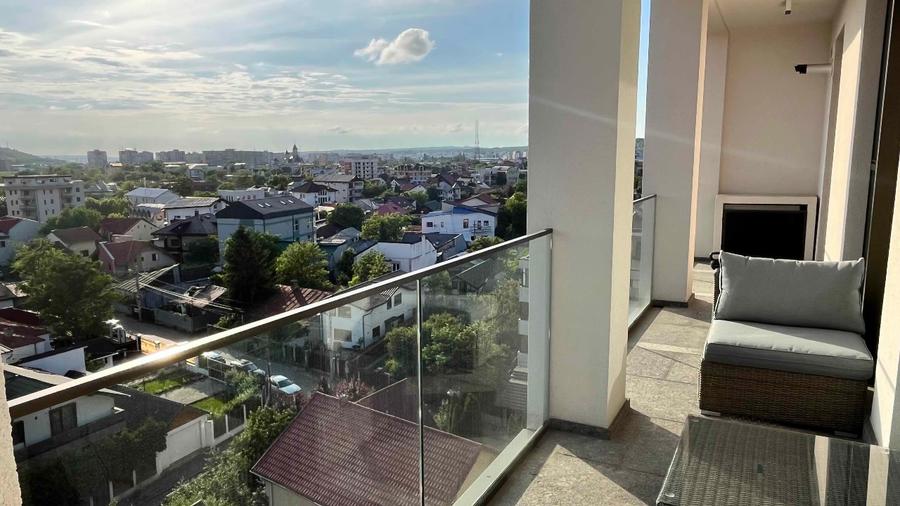 Apartament de lux, terasă spectaculoasă - vedere spre Palatul Culturii