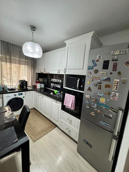 Apartament 3 camere, 67 mp, complet renovat, etaj 1, zona Central