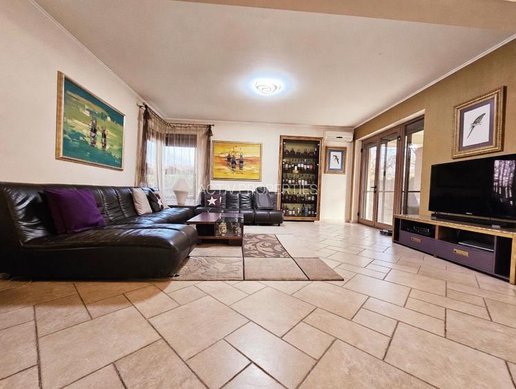Vila duplex 2007,caramida,P+1+M,5 camere,4 bai,teren 482mp,2 loc. parcare curte - 28