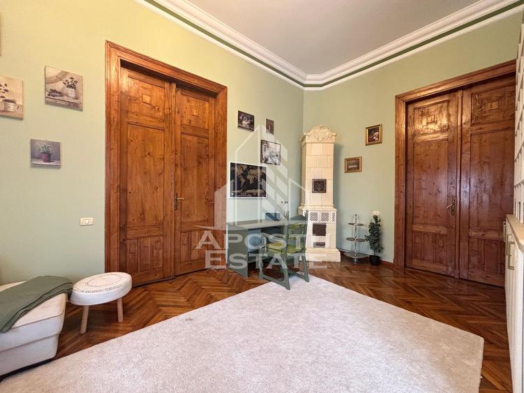 Apartament cu 3 camere de inchiriat, zona Centrala, Timisoara