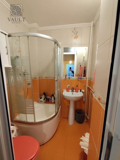 Apartament 4 camere -Soseaua Oltenitei-Metrou Aparatori Patriei-2 bai
