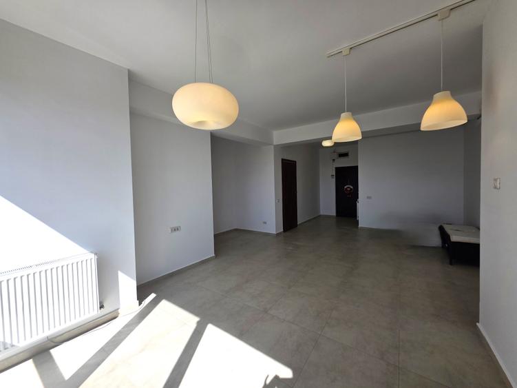 De vanzare apartament spatios de 3 camere – Pr. Ghencea 285