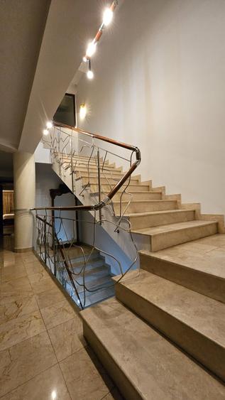 DISPONIBIL IMEDIAT VILA SUPERBA- IANCU NICOLAE