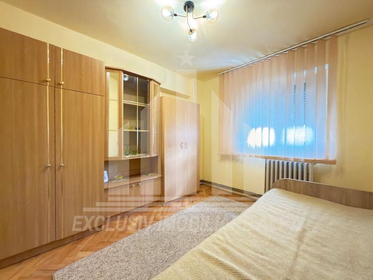 Apartament cu 3 camere | 2 bai | 64 mp | Cetate - Mercur