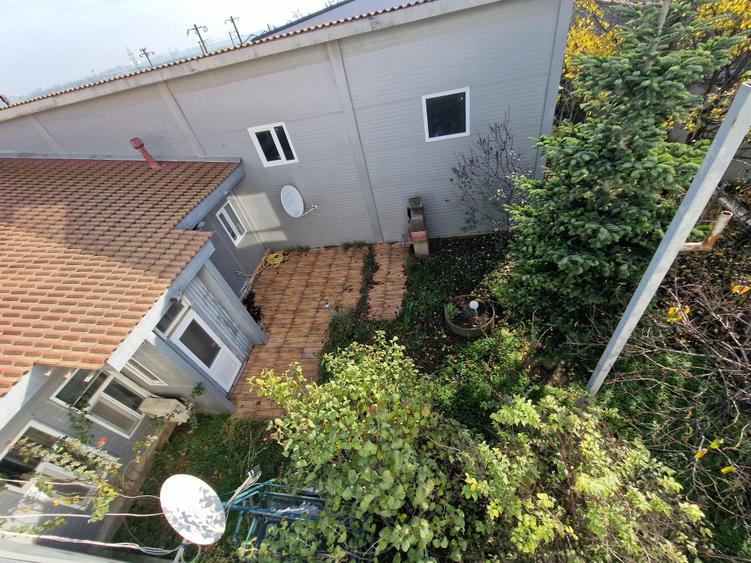 Hala 440mp, Apartamente 340mp, Garaj, teren 1500mp, acces facil-460.000euro