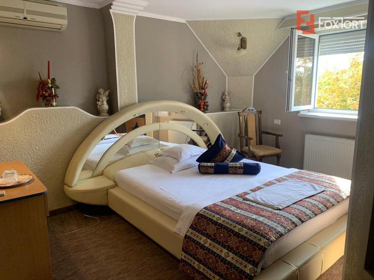 Casa cu 16 camere si teren de 752 mp - zona Bogdanestilor
