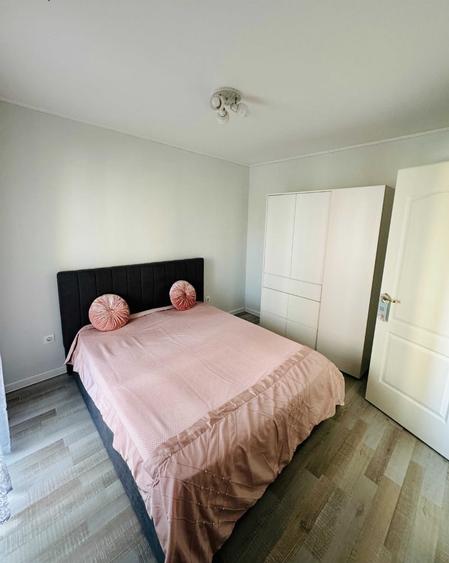 Vand apartament 2 camere tip studio Avantgarden Bartolomeu cu parcare