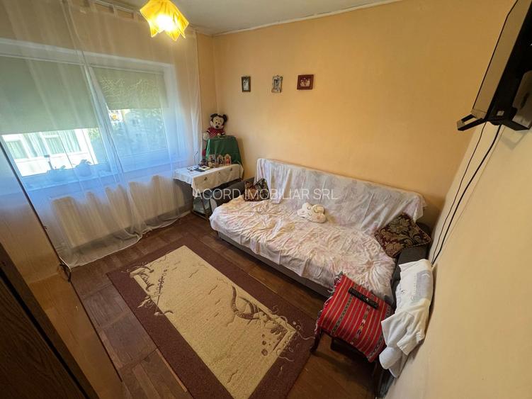 Apartament 2 camere zona Anda cu Centrala - 3
