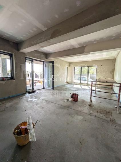 Casa 3 camere de vanzare in Grigorescu Oradea, Oradea - 2