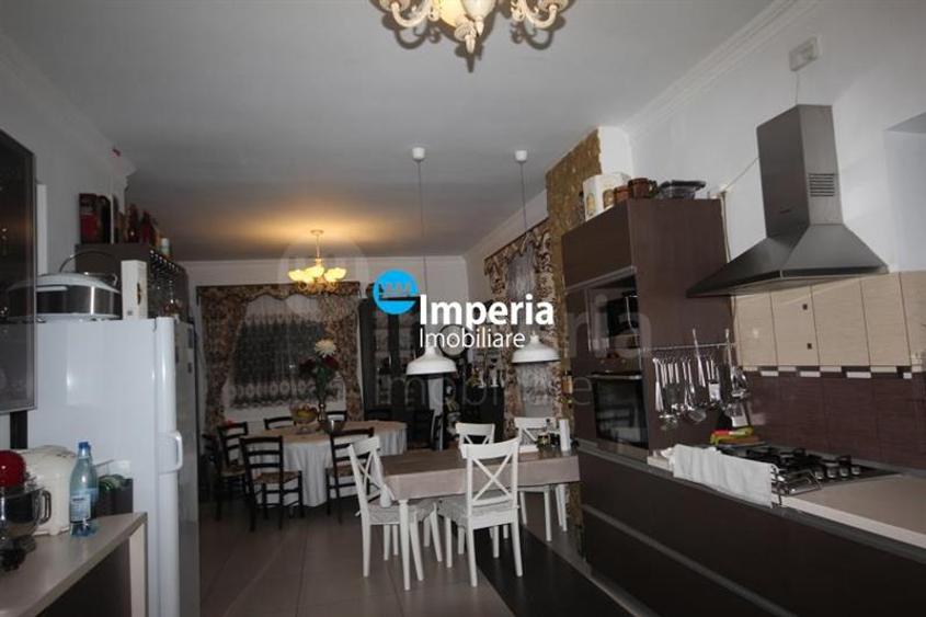 Casa de vanzare in Iasi, zona Bucium