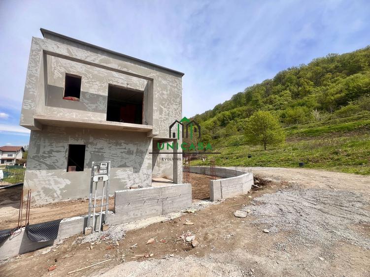 Casă individuală de vânzare/Goranu,/Confort Premium