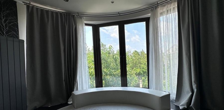 Vila nouă individuală  P+2 cu garaj pentru 2 mașini,terasă ,grădină.