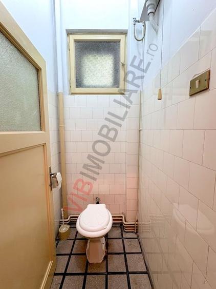 UNIRII-MIRCEA VODA, apartament in vila interbelica, 6 camere, 190 mp