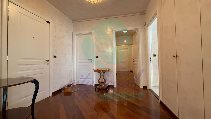 4 camere de lux în Primăverii cu terasă și 2 parcări
