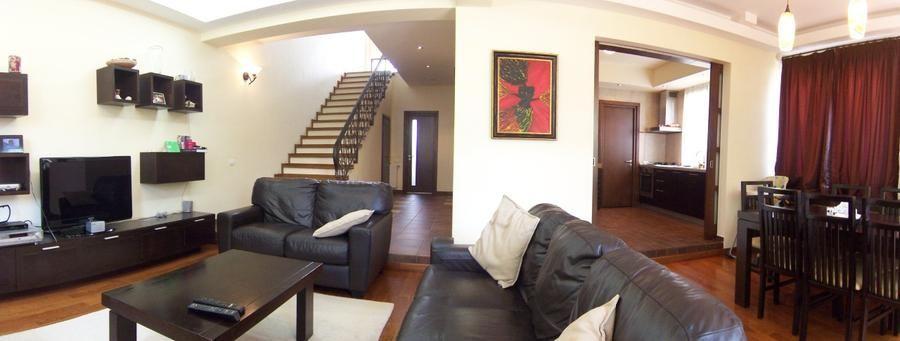 Vila lux Baneasa-Lac, langa Petrom City, zona exclusivista pe malul lacului