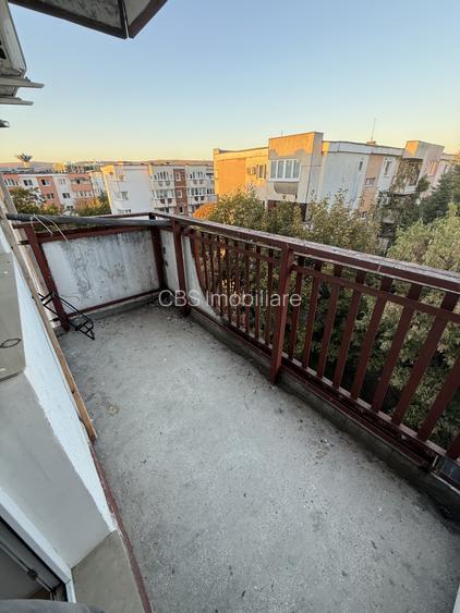 Ap 3 camere decomandat 74mp finisat str. Scorțarilor