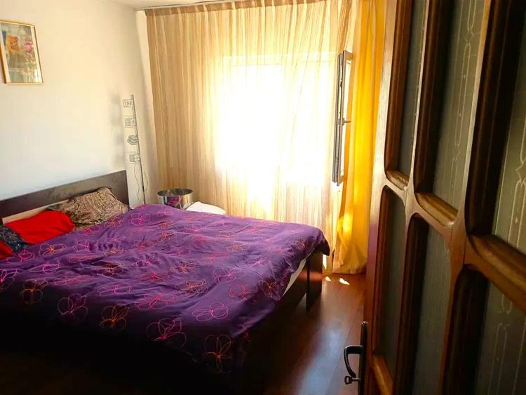 Apartament 4 camere decomandat su.84mp.Faleza Nord Pescarie