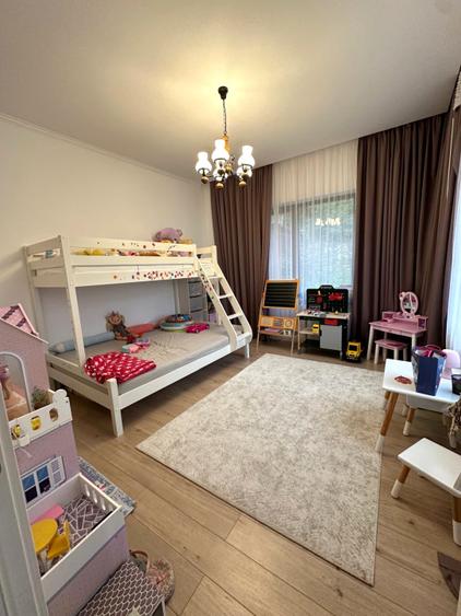 Casă complet renovată | Ultracentral | 4 camere | Teren 829 mp | Aiud