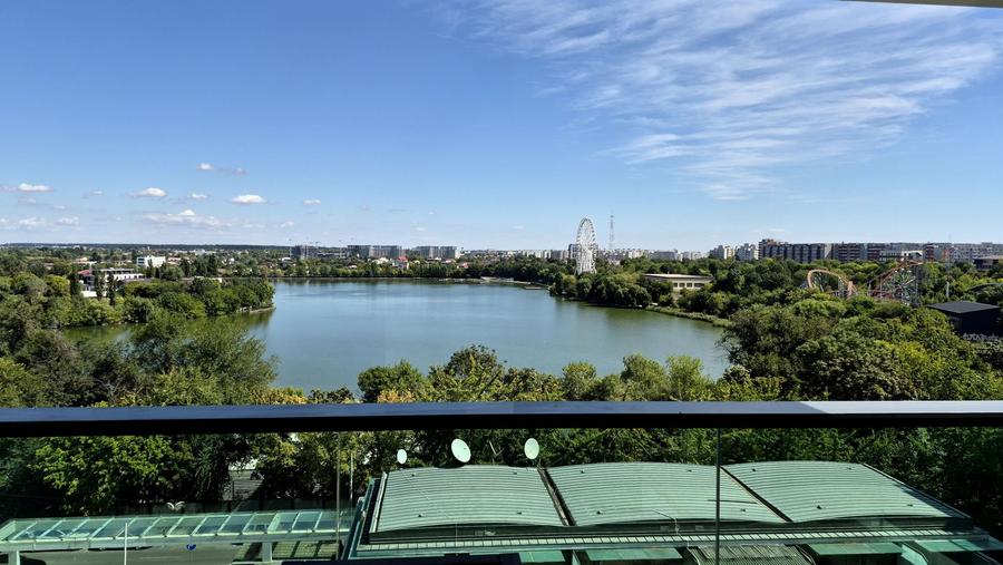 Apartament exclusivist cu 4 camere 146,89 mp Emerald Residence vedere Lacul Tei,