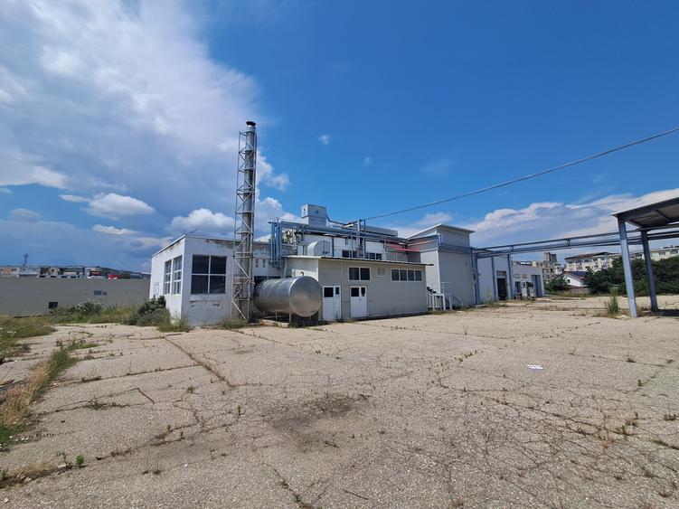 Fabrica de lapte (LACTAG) situata in Costesti, Jud. Arges