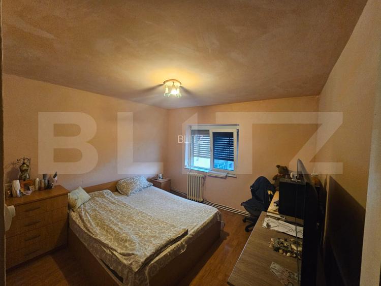 Apartament 3 camere decomandat, 70 mp, zona Kaufland Cetate - 4