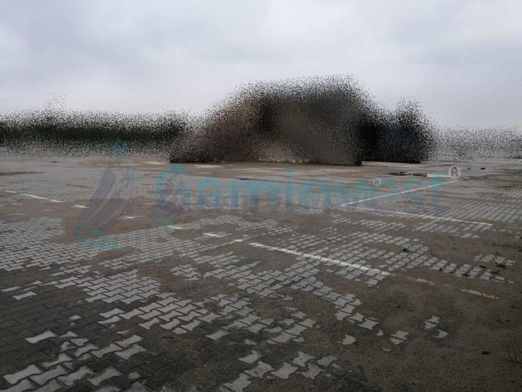 Teren cu platforma betonata si cladire de vanzare, Bihor