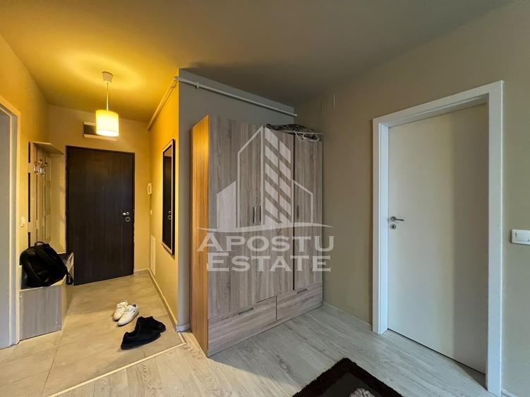Apartament cu o camera de vanzare, loc de parcare, Torontalului