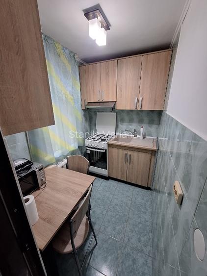 Închiriez garsonieră  - 3