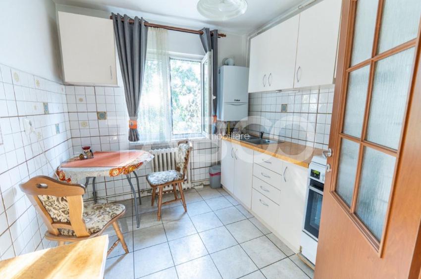 Apartament cu 3 camere si garaj de vanzare in cartierul Manastur - 8