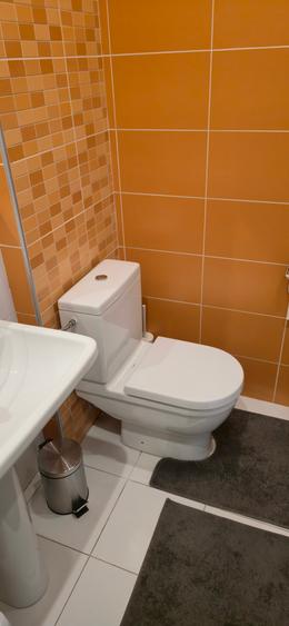 Apartament 2 camere superb 2 bai + parcare