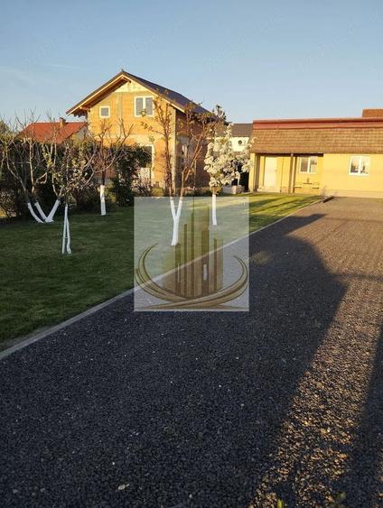 Teren 595 mp | Cartierul Florilor | Anexă locuibilă 42,5 mp