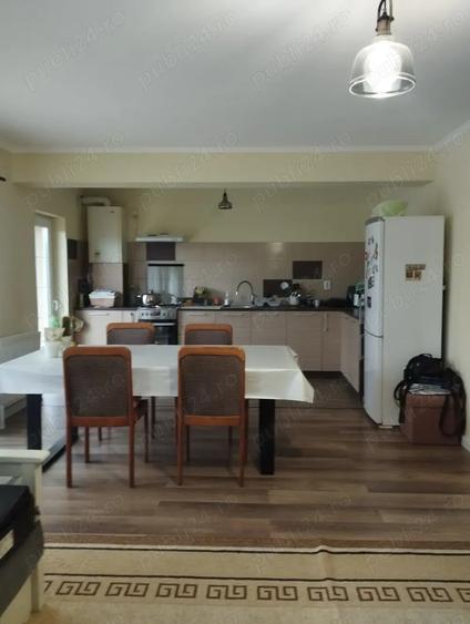 Duplex 4 camere pe Romul Ladea