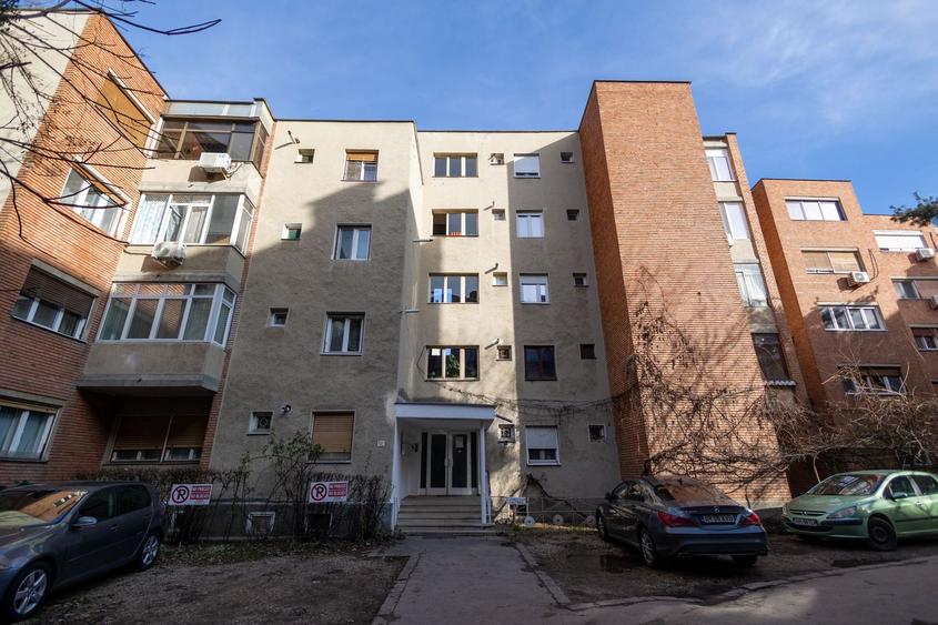 PRET NOU! Apartament decomandat 3 camere - str. Horia - COMISION 0%