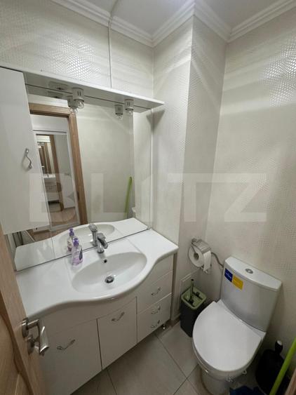 Apartament 3 camere, 68 mp, zona Lic. Tudor Arghezi