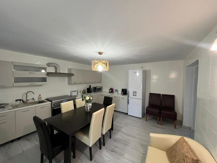 Casa impecabila P+1, 274 mp, cu 1128 mp teren si livada, zona Popoveni