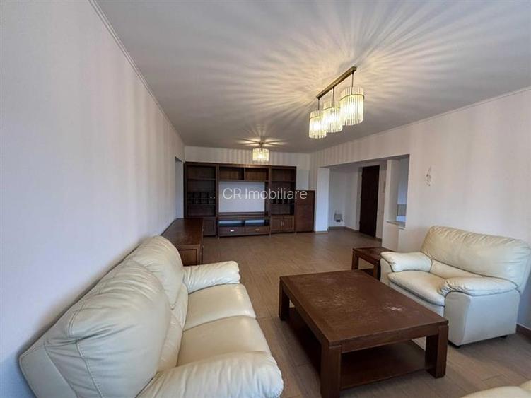 Vanzare 3 camere Parcul Carol