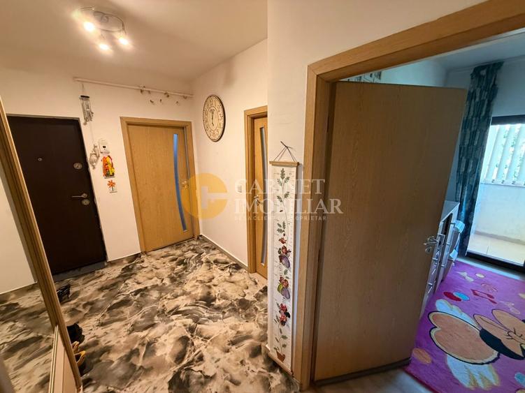 TATARASI - BLOC NOU INTABULAT - 2 CAMERE DECOMANDAT - LOC DE PARCARE