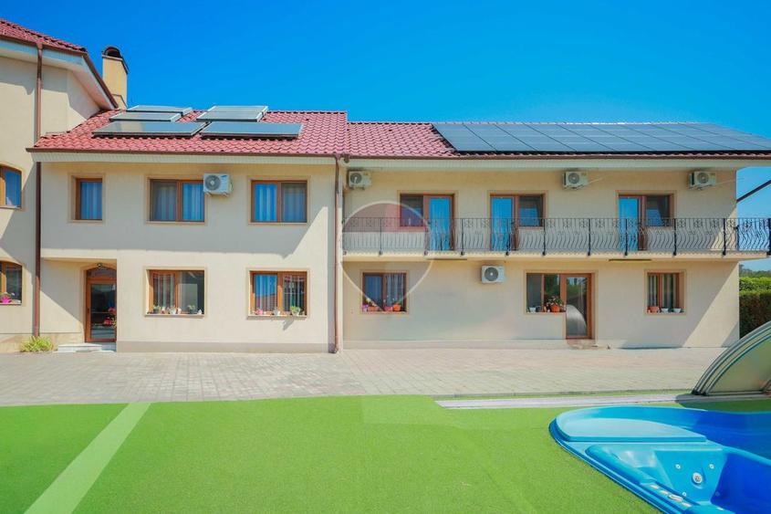Pensiune cu piscină și casă individuală | Rontău – Băile 1 Mai
