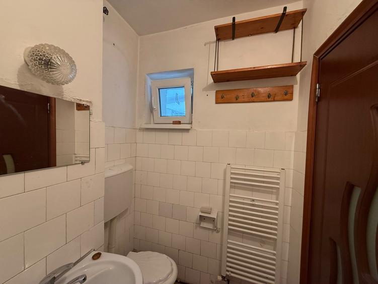 Apartament 3 camere , zona Minerului