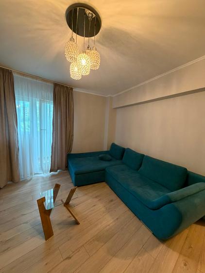 Apartament superb 2 camere renovat  etaj 3 ,Calea Crângași
