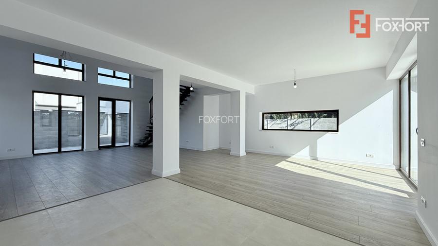 COMISION 0% Casa individuala de vanzare cu 4 camere - Mosnita Noua