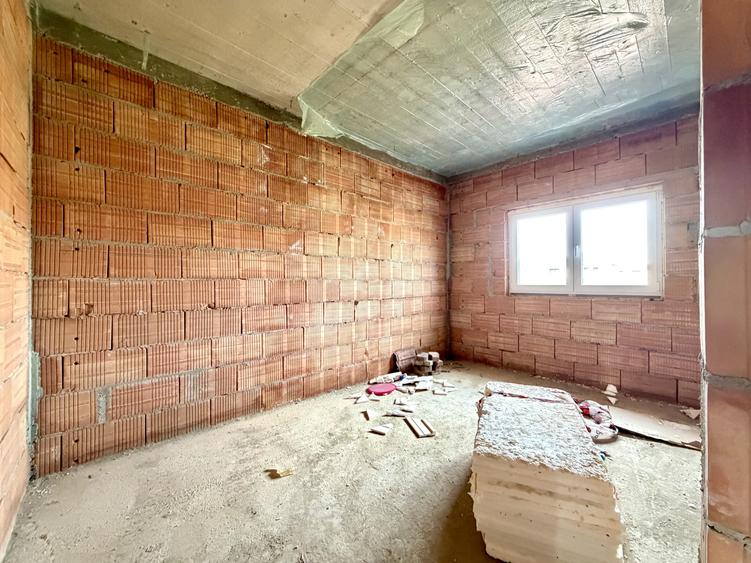 Duplex spatios 4 camere, 137 mp utili, 375 mp teren - Dumbravita