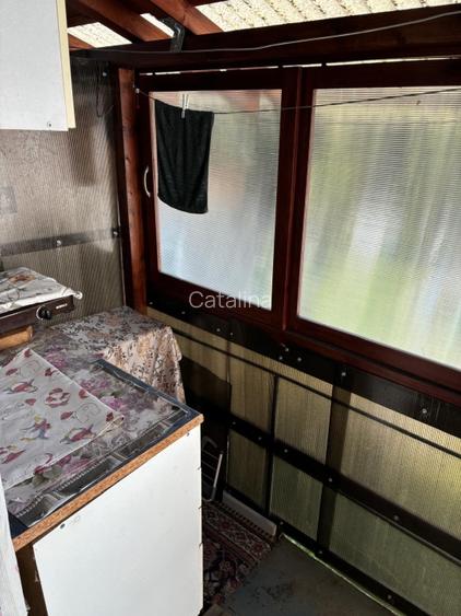 Etaj Casa Pucioasa cu intrare separata, Plus Anexa Bucatarie Beci - 14