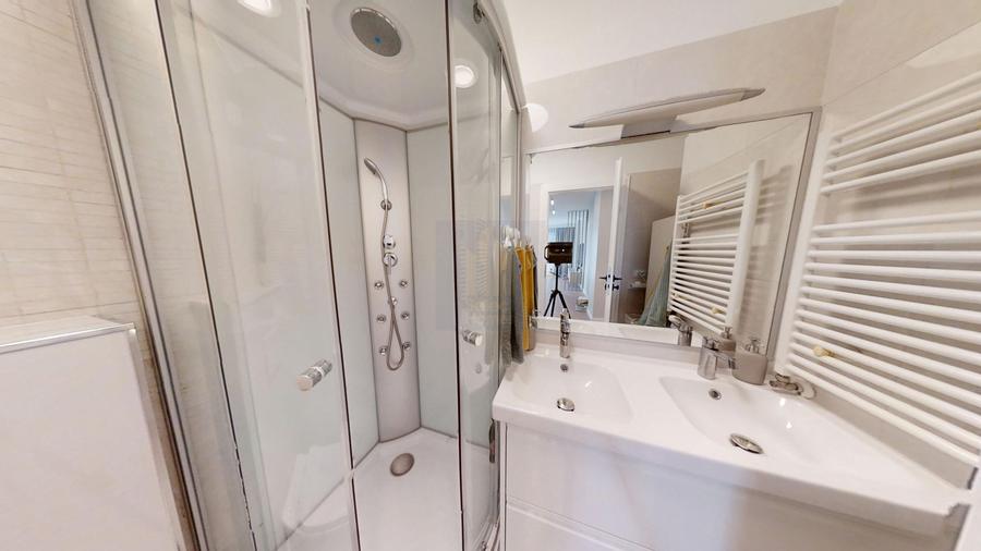 Apartament 4 Camere | Renovat | Piscina | Parcare *Iancu Nicolae*