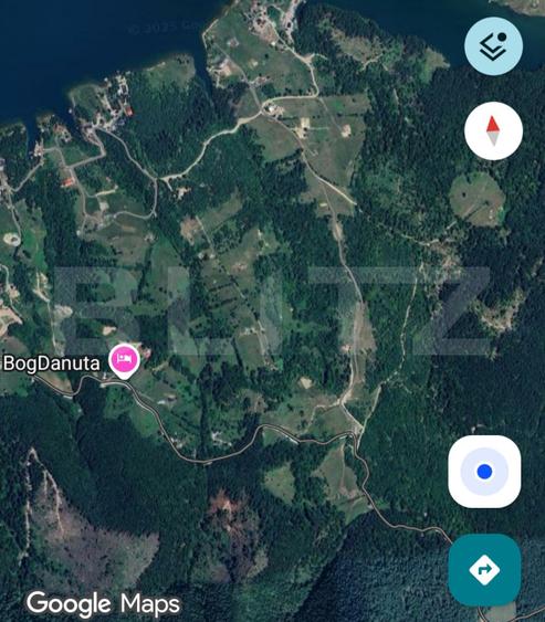 Teren intravilan 28 Ari zona Colibita