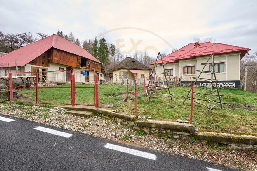 Casa  la munte cu teren generos in Com. Nucsoara, loc. Slatina jud. Arges! - 8