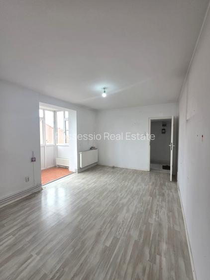 Calea Calarasilor -Traian -Garsonieră cochetă de 23 mp -56500 Euro - 2
